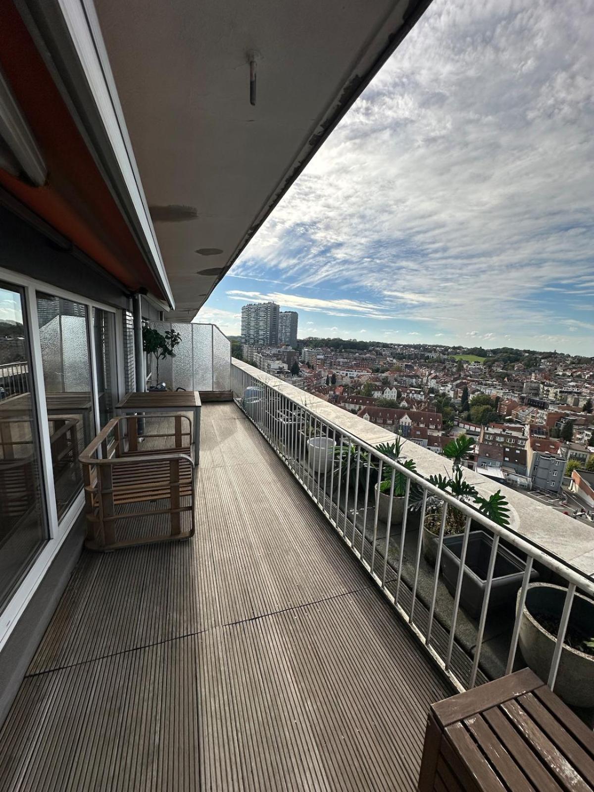 Air Bey Penthouse Apartment Brussels Exterior photo